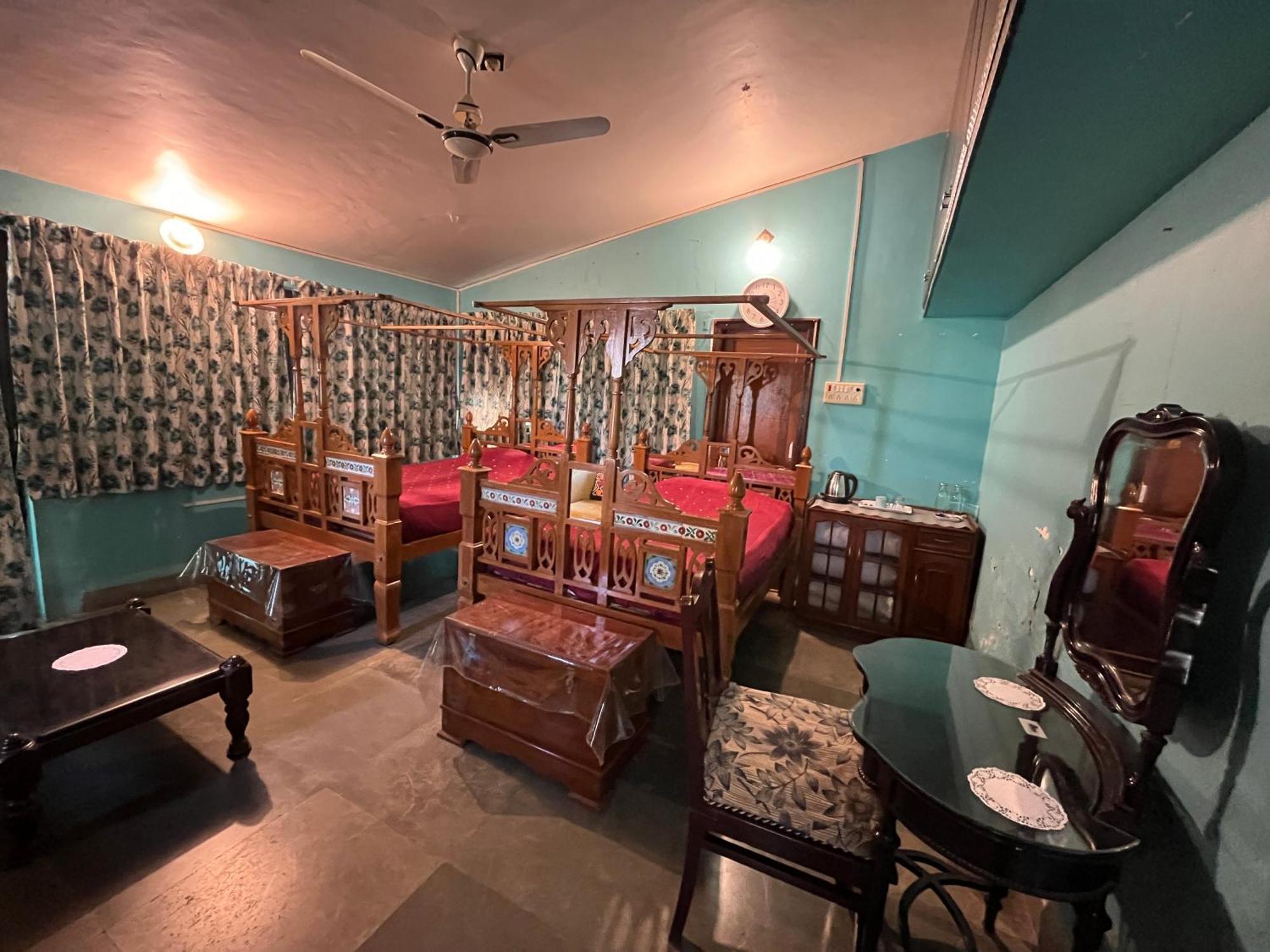 Sharad Baug Homestay Bhuj Extérieur photo