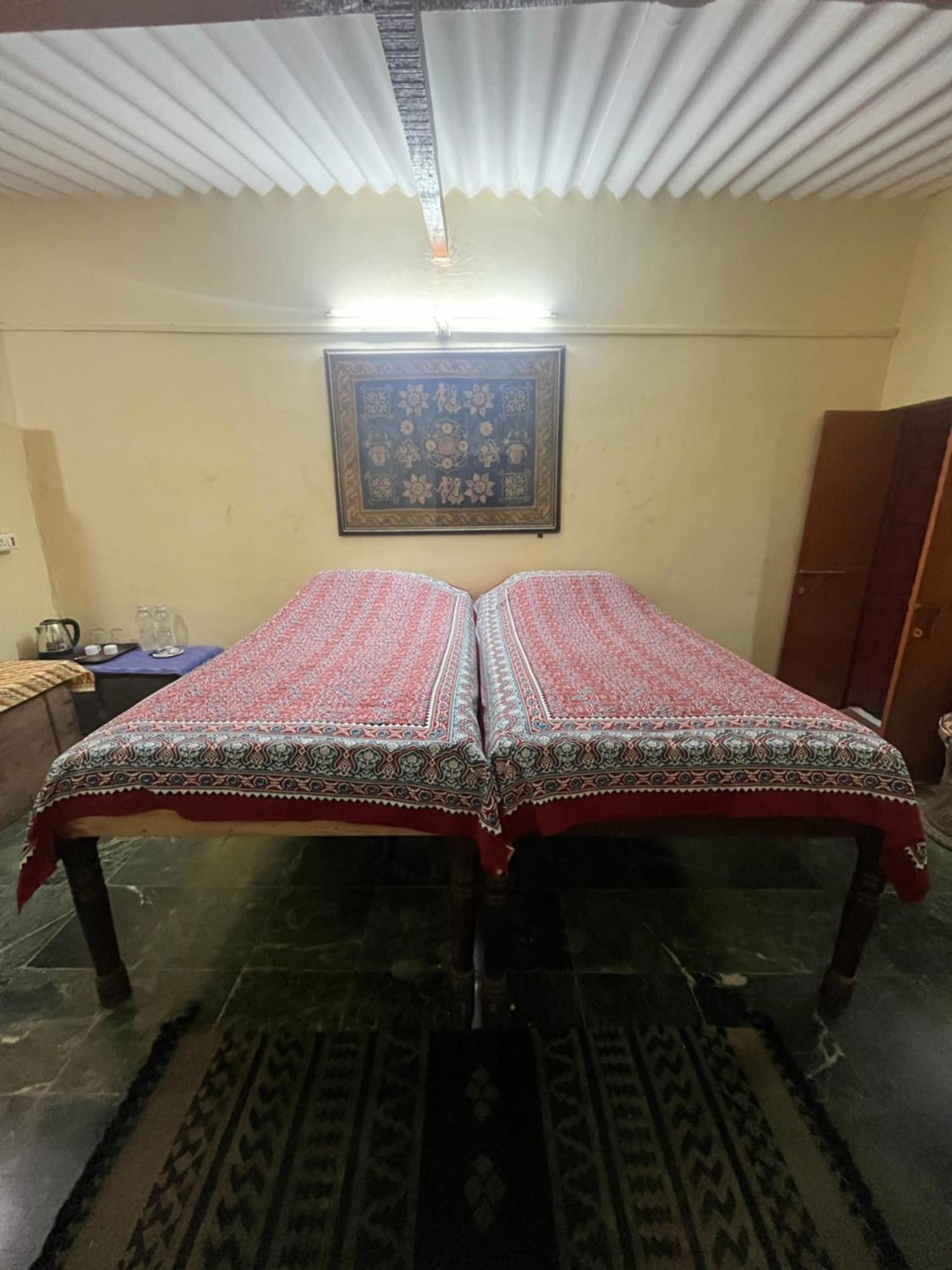 Sharad Baug Homestay Bhuj Extérieur photo
